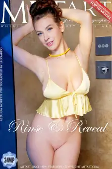 Rinse & Reveal, photo set with Azzurra Moretti
